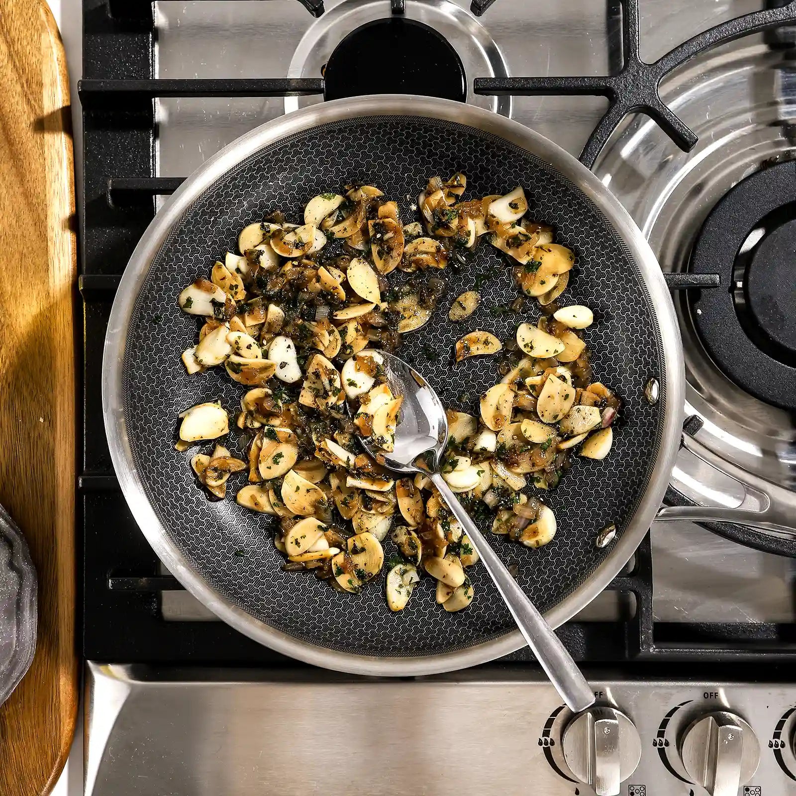non stick frying pan for stir fry with hybrid surface
