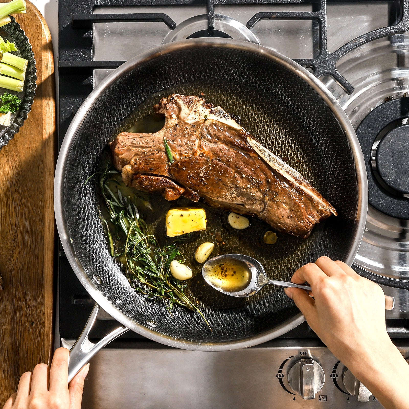 DELUXE Hybrid 12-Inch Fry Pan with Tempered Glass Lid - Deluxe Cookware